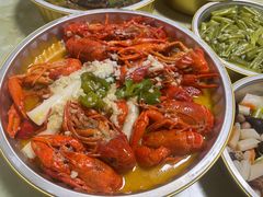 -香山湖家家宴(中山陵店)