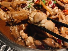 牛蛙煲-胖哥俩肉蟹煲(杭州大厦中央广场店)