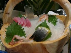 -小天鹅戴斯酒店鲸鲨百汇创作料理