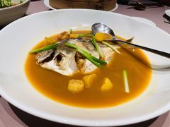 鲳鱼烧年糕-新荣记(南京西路店)