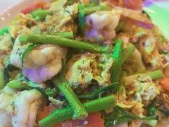 -Green Tree Rest. & Pub