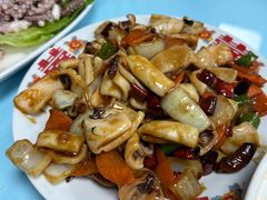 -崴海渔村(虹梅路店)