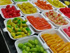 -席娜卡琳火车铁道夜市