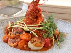 -Mark&Mars Restaurant