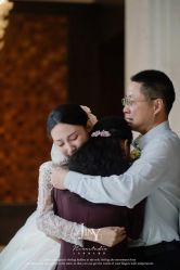 -Lady  Jane高端婚纱礼服馆