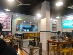 大堂-巴隆门重庆老火锅(太湖路店)