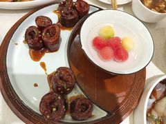 -闫府私房菜(经四路万达店)