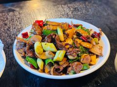 爆炒黄牛肉-三酉星·枫·山風与野菜(上海总店)