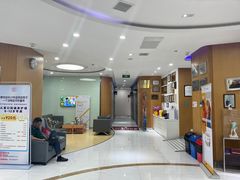 -雅悦齿科(顾村公园店)