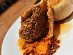 -清真吴记门钉肉饼·喜多利