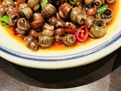 -川流不息·地道川菜·小龙虾(松东路店)