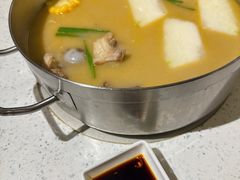 -肥仔文澳门猪骨煲(南京西路店)