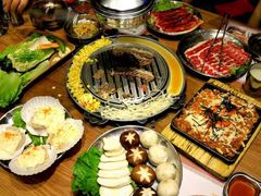 -青瓦炭韩潮烤肉(花园道店)