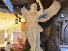 -暴风岛沉浸式体验馆(百联世纪店)