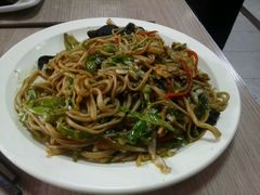 -亮亮面馆(经六路店)