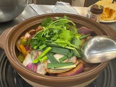 -胡须佬鸡煲四季火锅店(石厦西村直营店)
