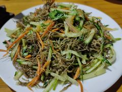 凉拌树花-五彩雪域藏餐馆