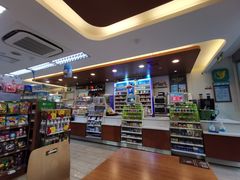-全家便利店(金融中心店)