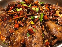 -老码头黑皮肘子锅包肉(赣水路店)