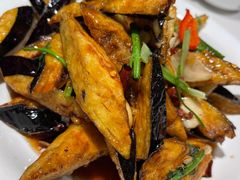 风味茄子-梅飞酒家(名辉豪庭店)