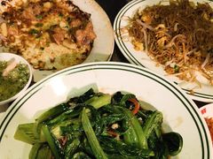 -明本湛江鸡•海鲜小厨(陈家祠店)