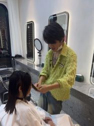 -苏豪美发S A L O N烫发染发