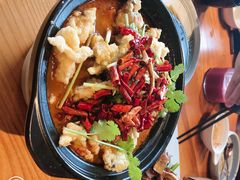 -云海肴·汽锅鸡·云南菜(天山百盛优客店)