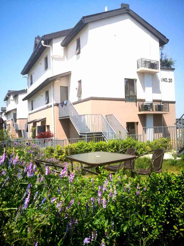 太白熙岸会所客房-"这家会所位于太白县,有别墅,有温泉,有高.