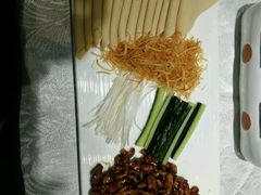 京酱肉丝-京味民福烤鸭店(建设四马路店)