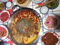 -贤合庄卤味火锅(时代广场店)