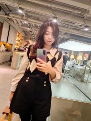 -变画·发型STUDIO