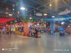 -咔叮卡丁·儿童室内赛车馆