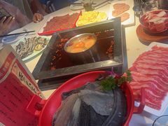 -二荆条·蜀鲜汇城市森林火锅