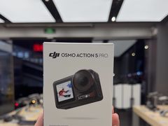 -DJI大疆(深圳华强北曼哈授权体验店)