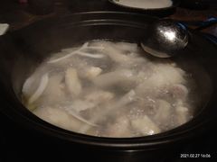 -同仁四季椰子鸡(海岸城天利店)