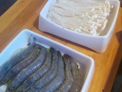 -小小河边鱼(天润城店)