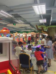 -莫莉幻想儿童乐园(深圳南山欢乐颂店)