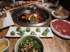 -城墙拐拐火锅(三峡广场黑金冠店)