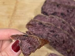 红酒桑葚玫瑰乡村包-佐敦面包铺·JORDAN BAKERY