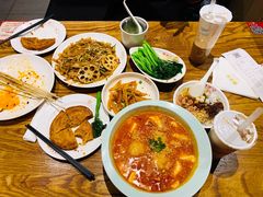 -蓉李记成都名小吃(太原龙湖万达店)