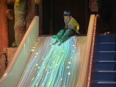 -蓝精灵乐园·世茂精灵之城主题乐园