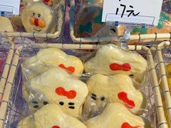 -枫叶小镇奥特莱斯