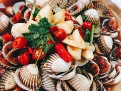 -潮粤啫啫煲大排档