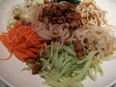 街坊大拌菜-奉天小馆·非遗东北菜(济南万象城店)