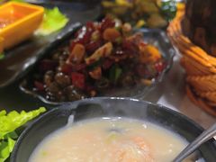 -云晓光头烧烤吧(盛夏店)