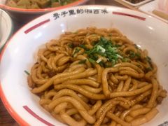 -富正毅三下锅·湘西韵味(天门山索道店)