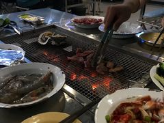 -马路牙子烧烤音乐酒馆(望京店)