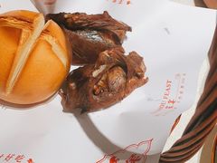 -鸽子侯·家宴·平价海鲜(绿地店)