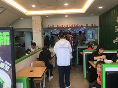 -老乡鸡(霍邱县东湖路店)