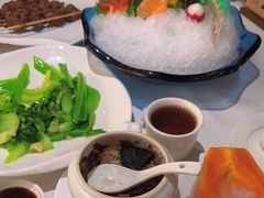 -新海利海鲜城·41年珠海老字号(夏湾店)